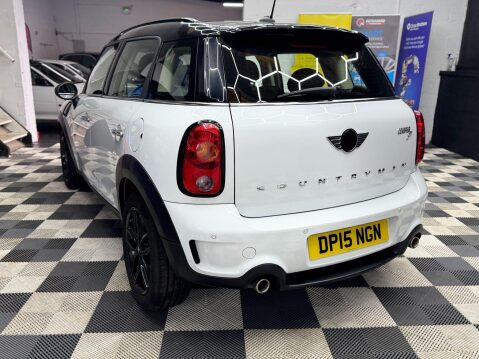 Mini Countryman 2.0 Cooper SD Auto Euro 5 5dr 23
