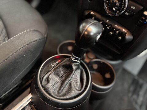 Mini Countryman 2.0 Cooper SD Auto Euro 5 5dr 38