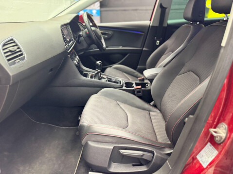 SEAT Leon 2.0 TDI FR Technology Euro 6 (s/s) 5dr 40