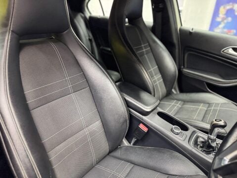 Mercedes-Benz A Class 1.6 A200 Sport Euro 6 (s/s) 5dr 30