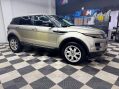 Land Rover Range Rover Evoque 2.2 eD4 Pure FWD Euro 5 (s/s) 5dr 12
