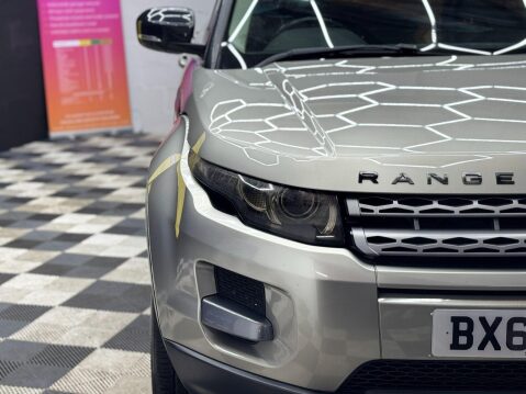 Land Rover Range Rover Evoque 2.2 eD4 Pure FWD Euro 5 (s/s) 5dr 38