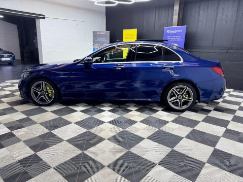 Mercedes-Benz C Class 2.0 C220d AMG Line (Premium Plus) G-Tronic+ Euro 6 (s/s) 4dr Saloon Automat 4