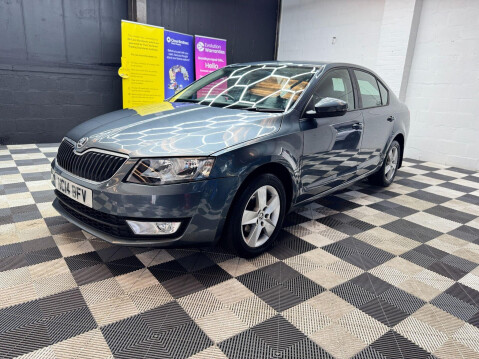 Skoda Octavia 1.6 TDI SE Hatchback 5dr Diesel Manual Euro 5 (s/s) (105 ps) 18