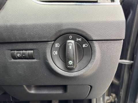 Skoda Octavia 1.6 TDI SE Hatchback 5dr Diesel Manual Euro 5 (s/s) (105 ps) 31