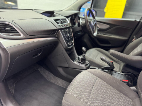 Vauxhall Mokka 1.6i Exclusiv 2WD Euro 6 (s/s) 5dr 45