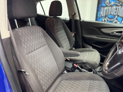 Vauxhall Mokka 1.6i Exclusiv 2WD Euro 6 (s/s) 5dr 24