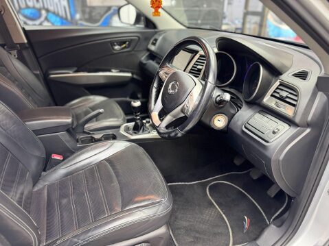 SsangYong Tivoli 1.6 e-XDi EX Euro 6 5dr 17