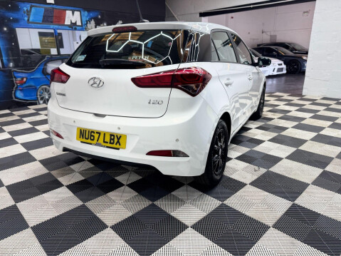 Hyundai i20 1.2 SE Euro 6 5dr 10