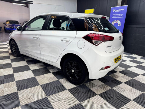Hyundai i20 1.2 SE Euro 6 5dr 13