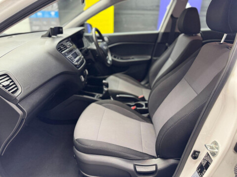 Hyundai i20 1.2 SE Euro 6 5dr 43