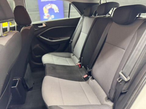 Hyundai i20 1.2 SE Euro 6 5dr 60