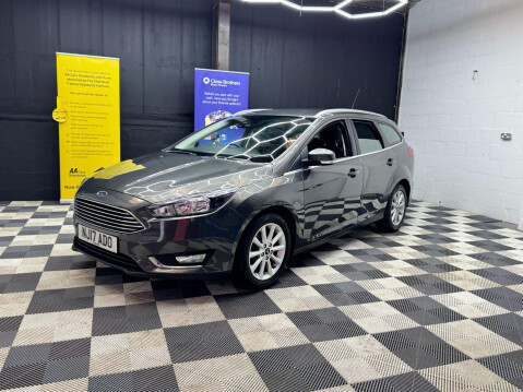 Ford Focus 1.0T EcoBoost Titanium Euro 6 (s/s) 5dr 12