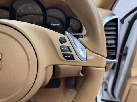 Porsche Cayenne 3.0 TD V6 Tiptronic 4WD Euro 5 (s/s) 5dr 50