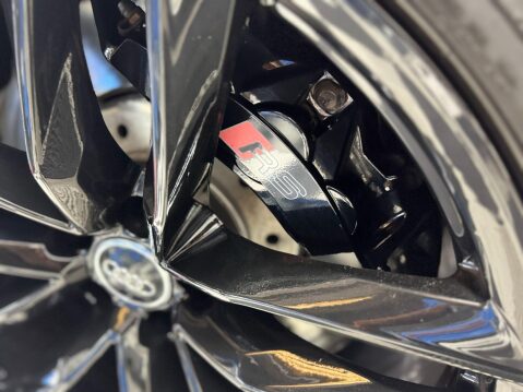 Audi RS6 4.0 TFSI V8 Tiptronic quattro Euro 5 (s/s) 5dr 11