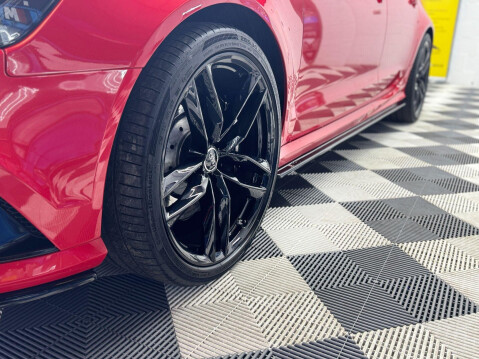 Audi RS6 4.0 TFSI V8 Tiptronic quattro Euro 5 (s/s) 5dr 10