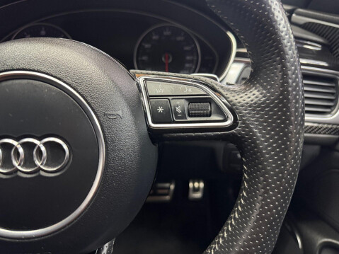 Audi RS6 4.0 TFSI V8 Tiptronic quattro Euro 5 (s/s) 5dr 39