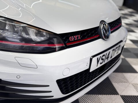 Volkswagen Golf 2.0 TSI BlueMotion Tech GTI Performance Euro 6 (s/s) 5dr 10