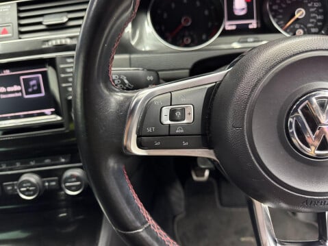 Volkswagen Golf 2.0 TSI BlueMotion Tech GTI Performance Euro 6 (s/s) 5dr 27