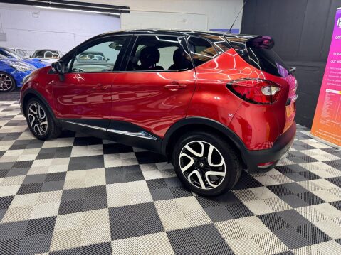 Renault Captur 1.5 dCi ENERGY Signature Euro 5 (s/s) 5dr 22