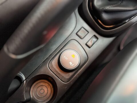 Renault Captur 1.5 dCi ENERGY Signature Euro 5 (s/s) 5dr 47