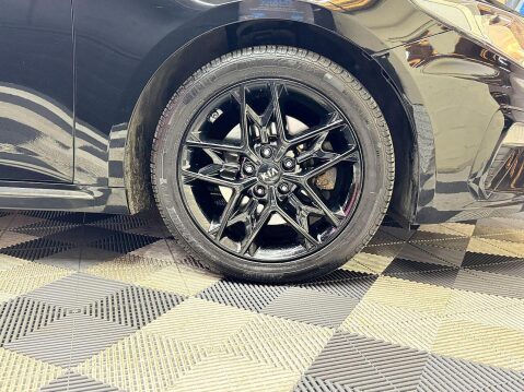 Kia Optima Optima 1.6 CRDi 3 Sportswagon Euro 6 (s/s) 5dr Estate Manual Diesel 35