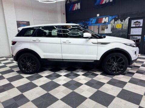 Land Rover Range Rover Evoque 2.2 TD4 Pure 4WD Euro 5 (s/s) 5dr 25