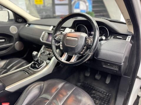 Land Rover Range Rover Evoque 2.2 TD4 Pure 4WD Euro 5 (s/s) 5dr 36