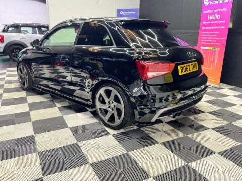 Audi A1 2.0 TDI Black Edition Euro 5 (s/s) 3dr 15