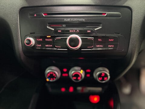 Audi A1 2.0 TDI Black Edition Euro 5 (s/s) 3dr 34