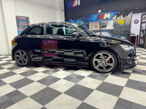 Audi A1 2.0 TDI Black Edition Euro 5 (s/s) 3dr 24