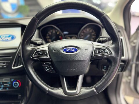 Ford Focus 1.5 TDCi Titanium Euro 6 (s/s) 5dr 28
