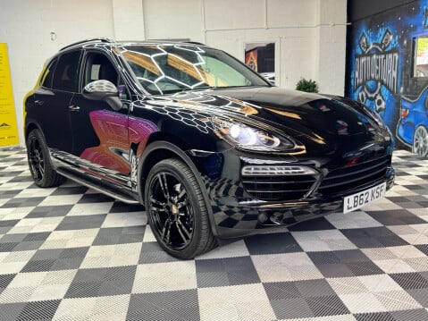 Porsche Cayenne 3.0 TD V6 Tiptronic 4WD Euro 5 (s/s) 5dr 3