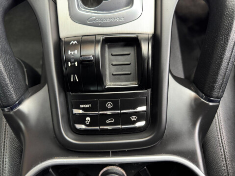 Porsche Cayenne 3.0 TD V6 Tiptronic 4WD Euro 5 (s/s) 5dr 44