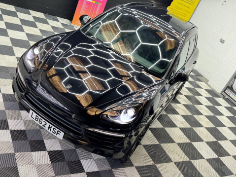 Porsche Cayenne 3.0 TD V6 Tiptronic 4WD Euro 5 (s/s) 5dr 54