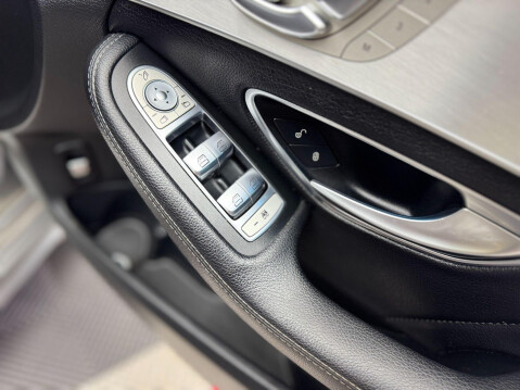 Mercedes-Benz C Class 2.1 C300h BlueTEC AMG Line G-Tronic+ Euro 6 (s/s) 4dr 18