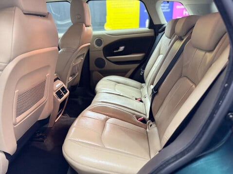 Land Rover Range Rover Evoque 2.0 TD4 SE 4WD Euro 6 (s/s) 5dr SUV Manual Diesel 24