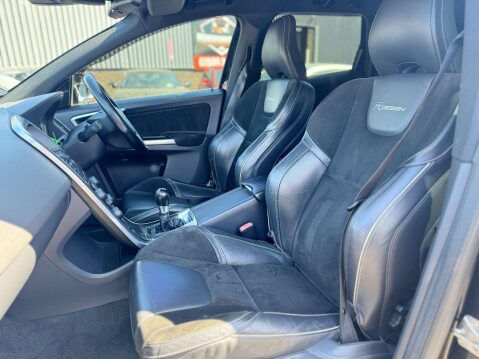 Volvo XC60 2.4 D4 R-Design Nav AWD Euro 5 (s/s) 5dr 47