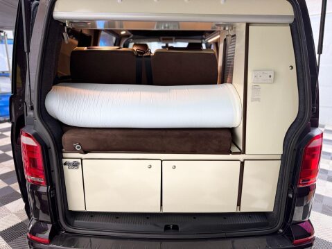 Volkswagen Transporter 2.0 TDI T30 BlueMotion Tech Highline FWD SWB Euro 6 (s/s) 5dr 47