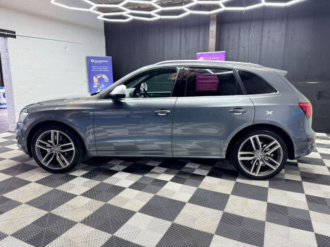 Audi SQ5 3.0 BiTDI V6 Tiptronic quattro Euro 5 (s/s) 5dr 9