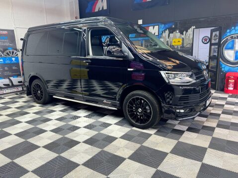 Volkswagen Transporter 2.0 BiTDI T30 BlueMotion Tech Highline DSG FWD SWB Euro 6 (s/s) 5dr 4