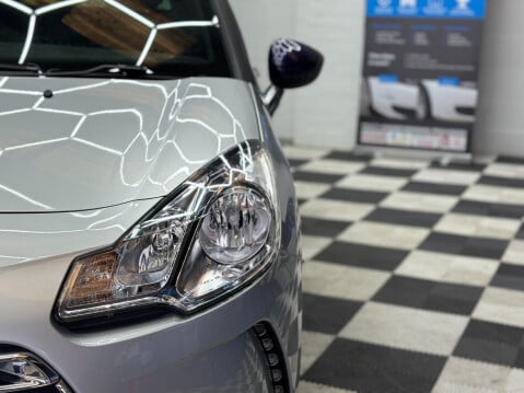 Citroen DS3 1.6 VTi DStyle Plus Euro 5 3dr 25
