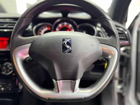 Citroen DS3 1.6 VTi DStyle Plus Euro 5 3dr 38