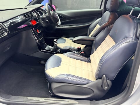 Citroen DS3 1.6 VTi DStyle Plus Euro 5 3dr 44