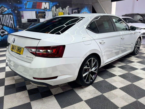Skoda Superb 2.0 TSI SportLine DSG Euro 6 (s/s) 5dr 11