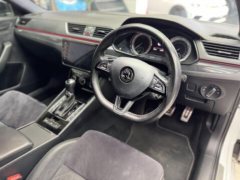 Skoda Superb 2.0 TSI SportLine DSG Euro 6 (s/s) 5dr 40