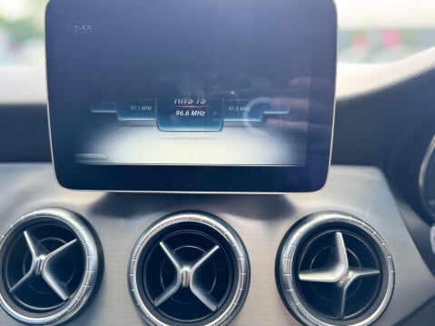 Mercedes-Benz CLA Class 2.1 CLA220d AMG Line Night Edition Coupe 7G-DCT Euro 6 (s/s) 4dr 33
