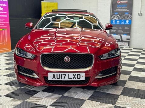 Jaguar XE XE R-Sport Saloon 1 Automatic Diesel 4