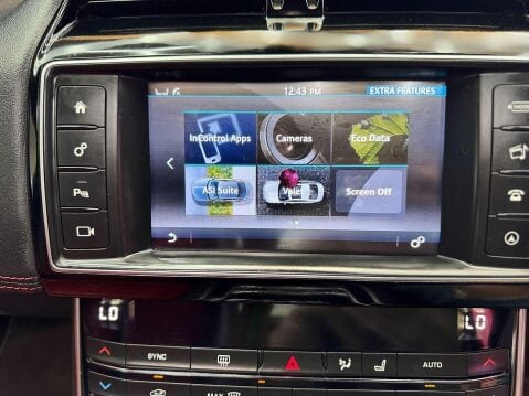 Jaguar XE XE R-Sport Saloon 1 Automatic Diesel 40