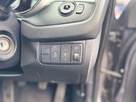 Kia Ceed 1.6 CRDi EcoDynamics 2 Euro 5 (s/s) 5dr 15